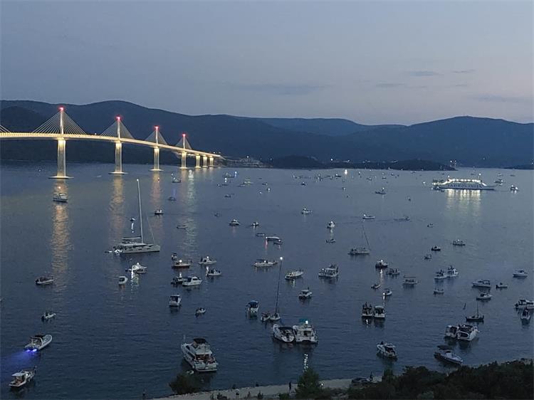 Slika /slike/foto 7_22/foto MIN-PELJESKI MOST 26-7_22/1658916464493.jpg